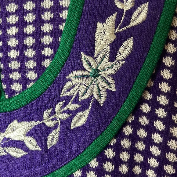 Vintage sweater dress can’t read name Sweet…so unusual in design X-LARGE - Picture 7 of 8